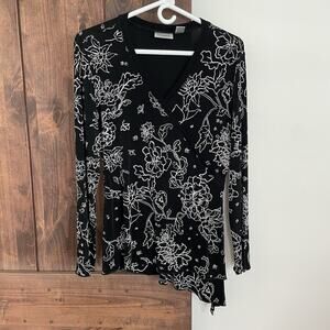 Chicos Travelers Top Womens 2 Large Black Asymmetric Hem Y2K Grunge Whimsigoth